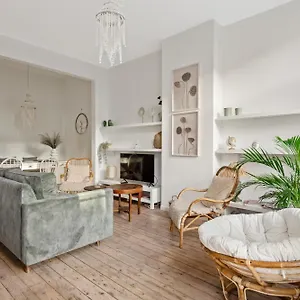Boho Chic - Your Bohemian In Apartment Antwerpen